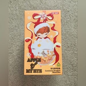 POP MART Apple Of My Eye DIMOO Secret In The Snowball Luminous Pendent ☃️